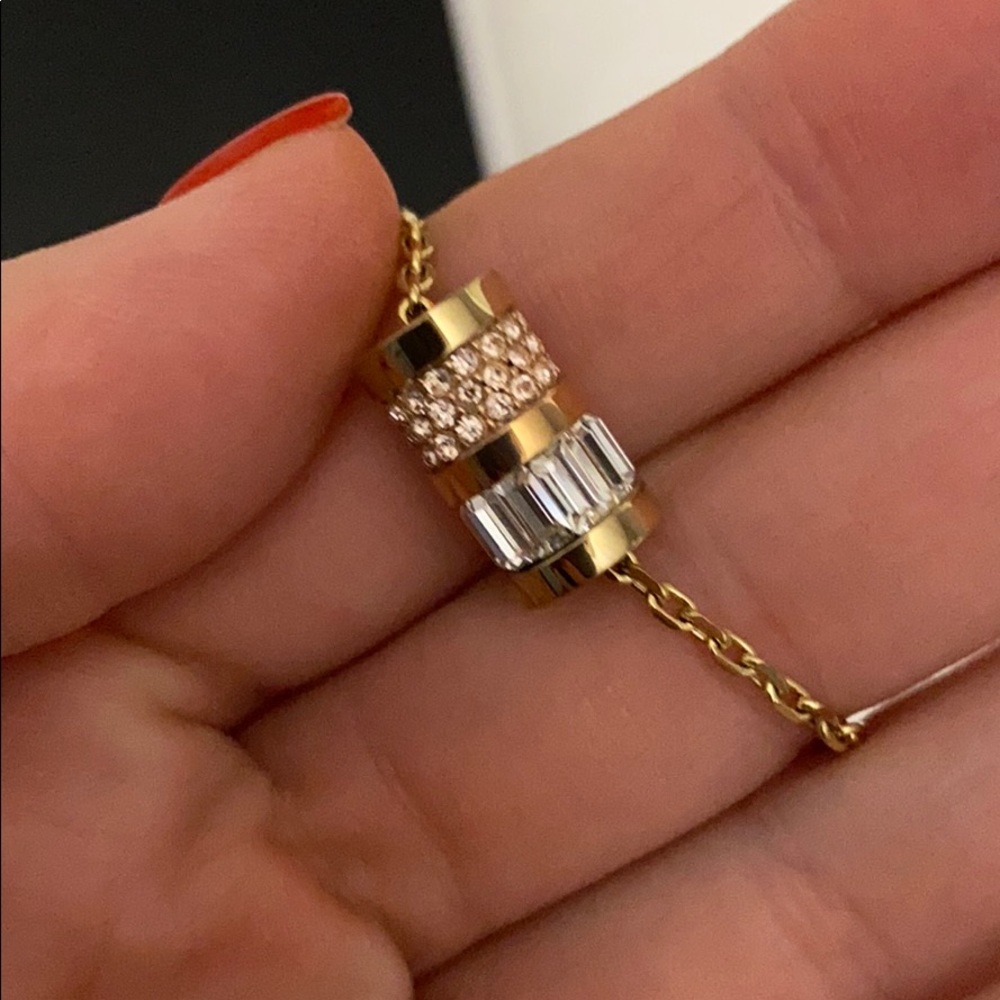 Michael Kors Necklace Gold - Picture 2 of 3